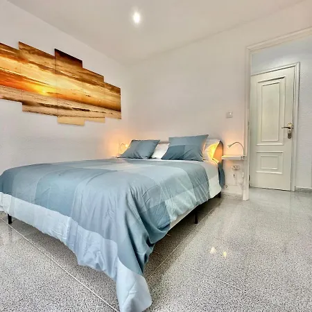 Phoenix Apartment *